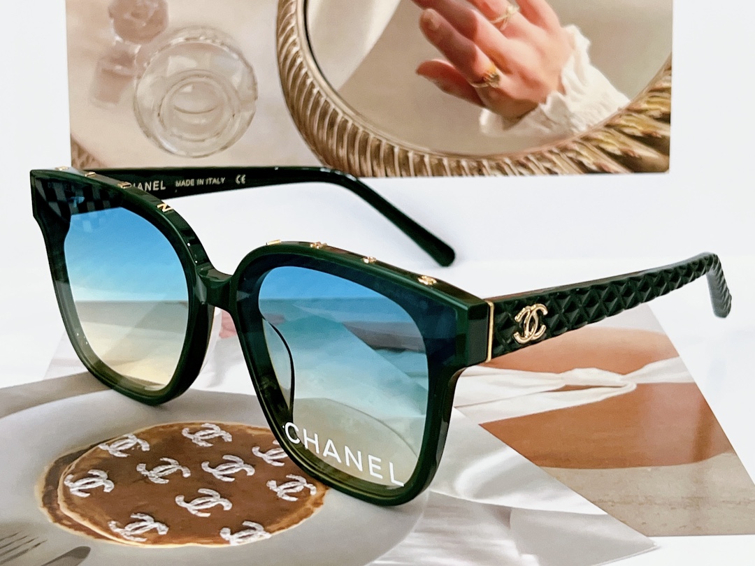 【サングラス】★CHANEL★ SIZE：65-16-145mm