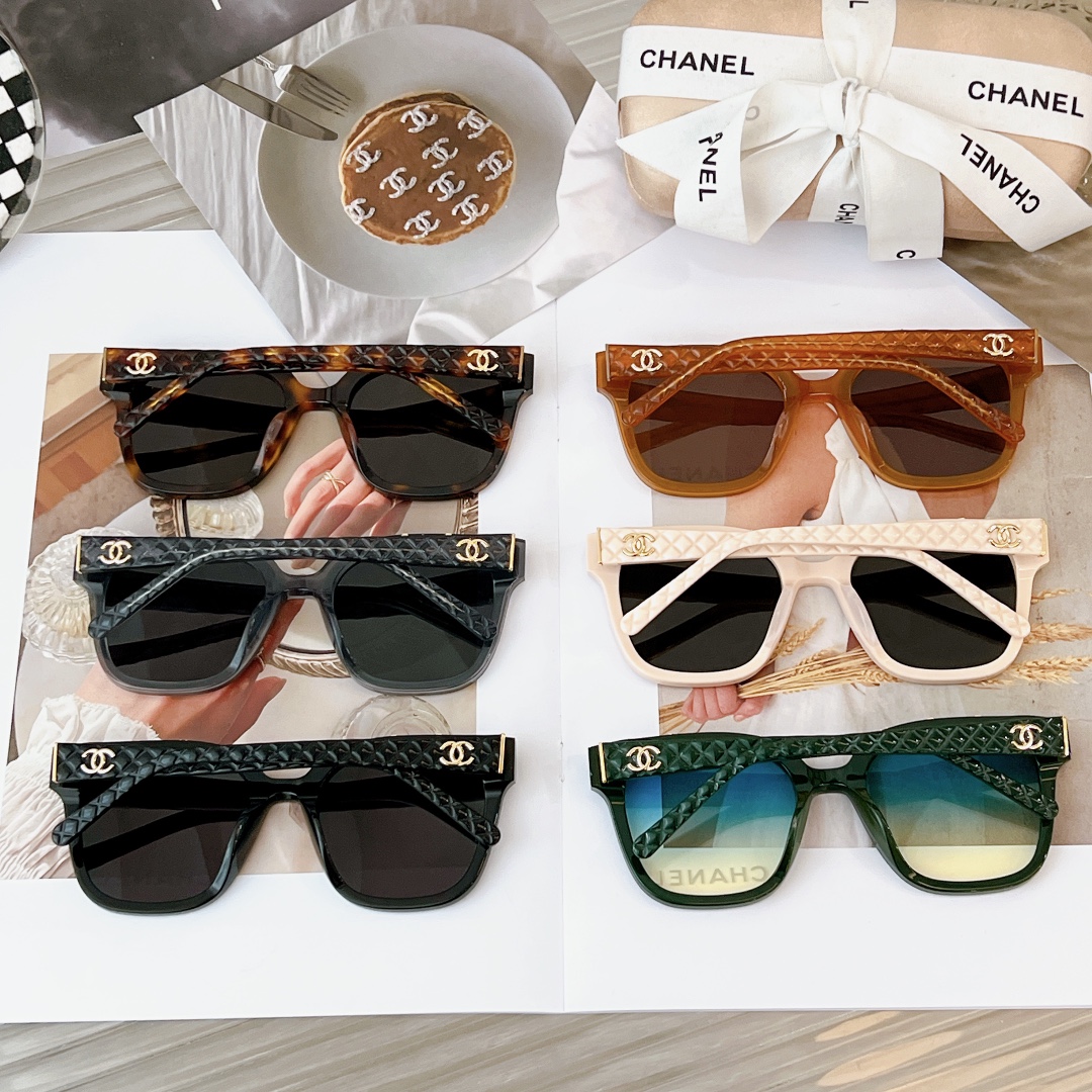 【サングラス】★CHANEL★ SIZE：65-16-145mm