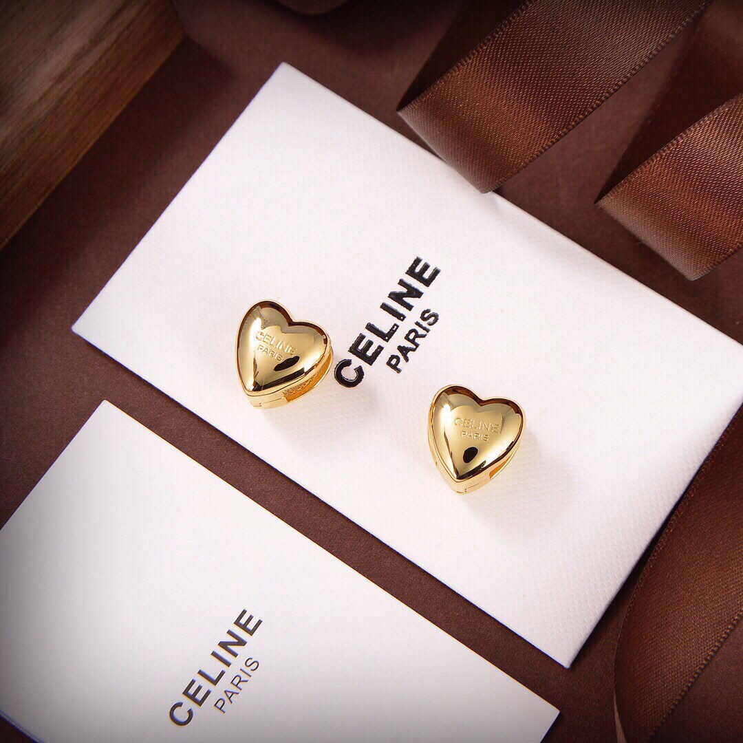 【ピアス】★CELINE ★