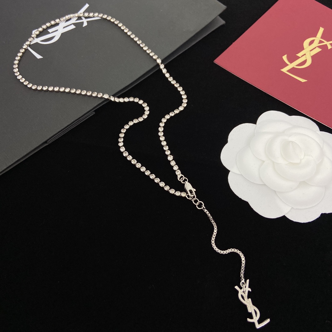 【ネックレス】★Yves Saint laurent★