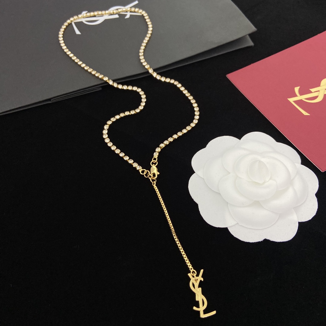【ネックレス】★Yves Saint laurent★