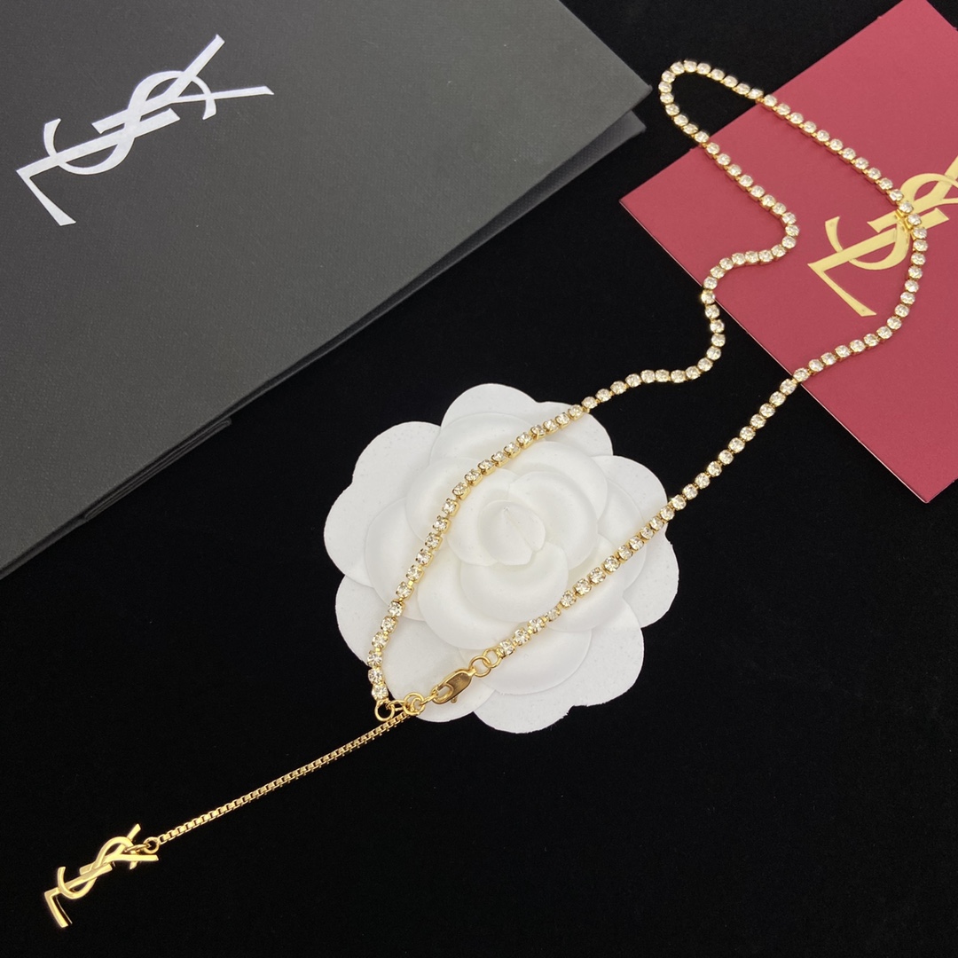 【ネックレス】★Yves Saint laurent★