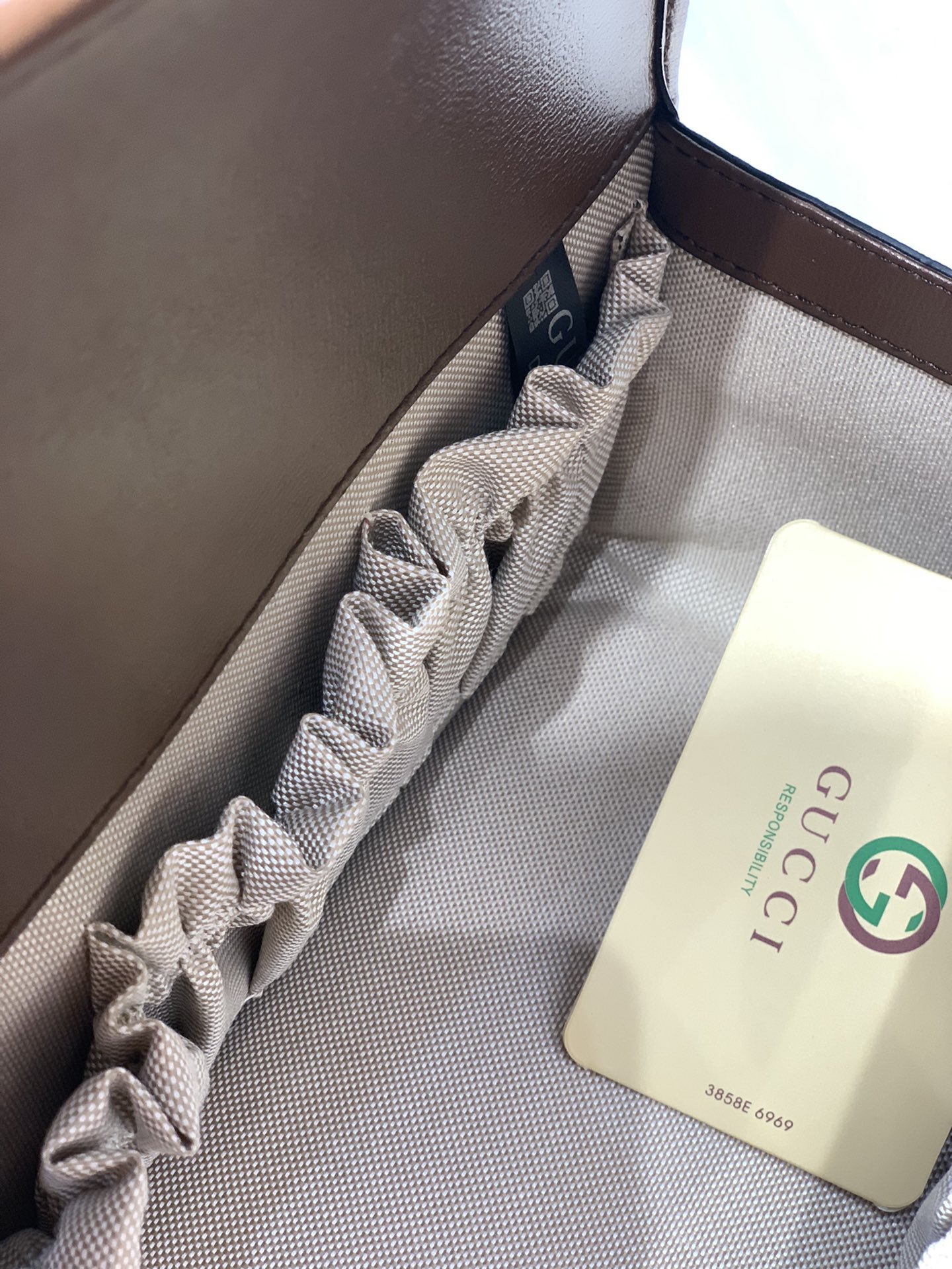 【GUCCI】23*16*12CM