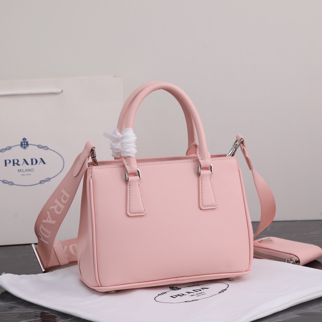 【PRADA】 サイズ:23×16.5×10cm -5色