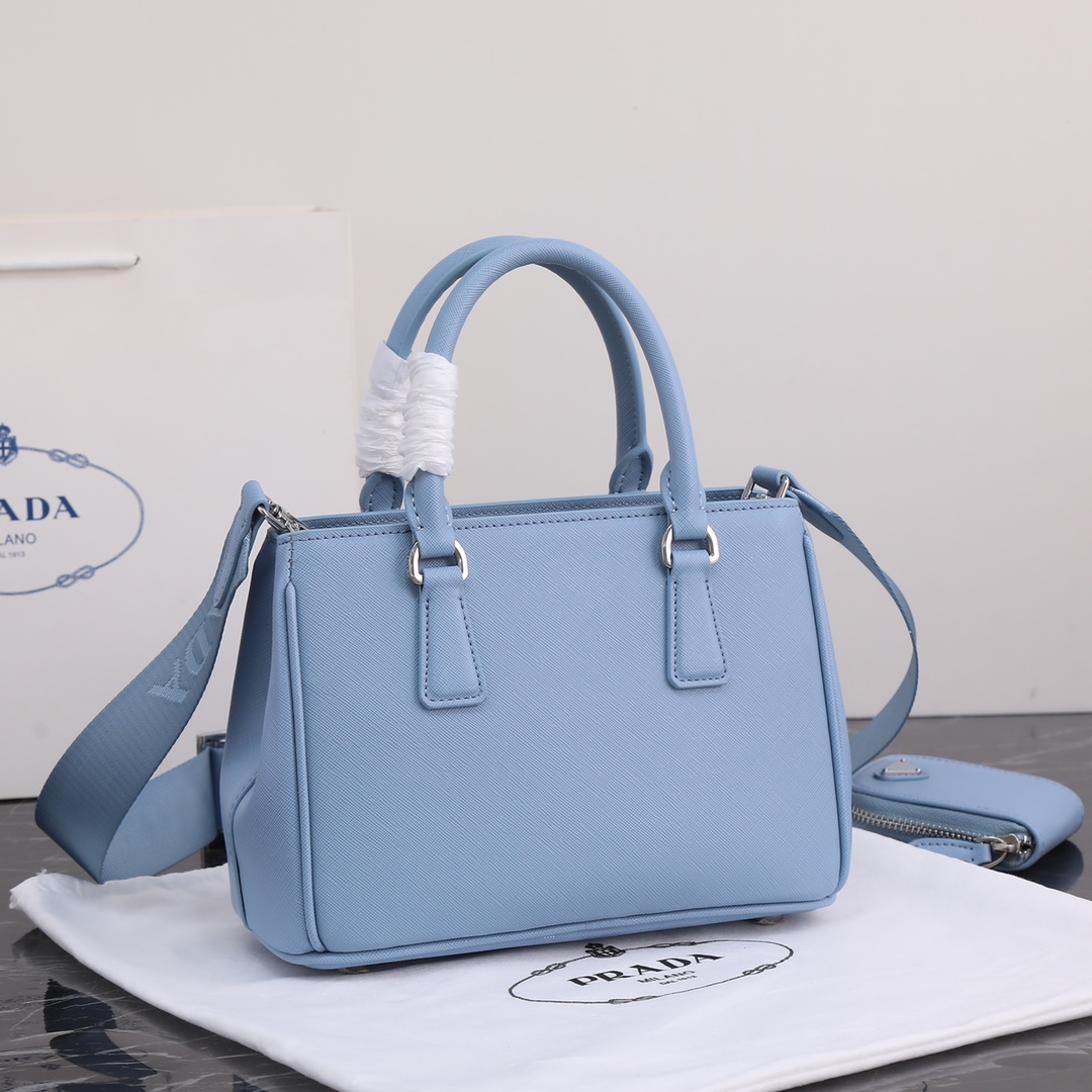 【PRADA】 サイズ:23×16.5×10cm -5色