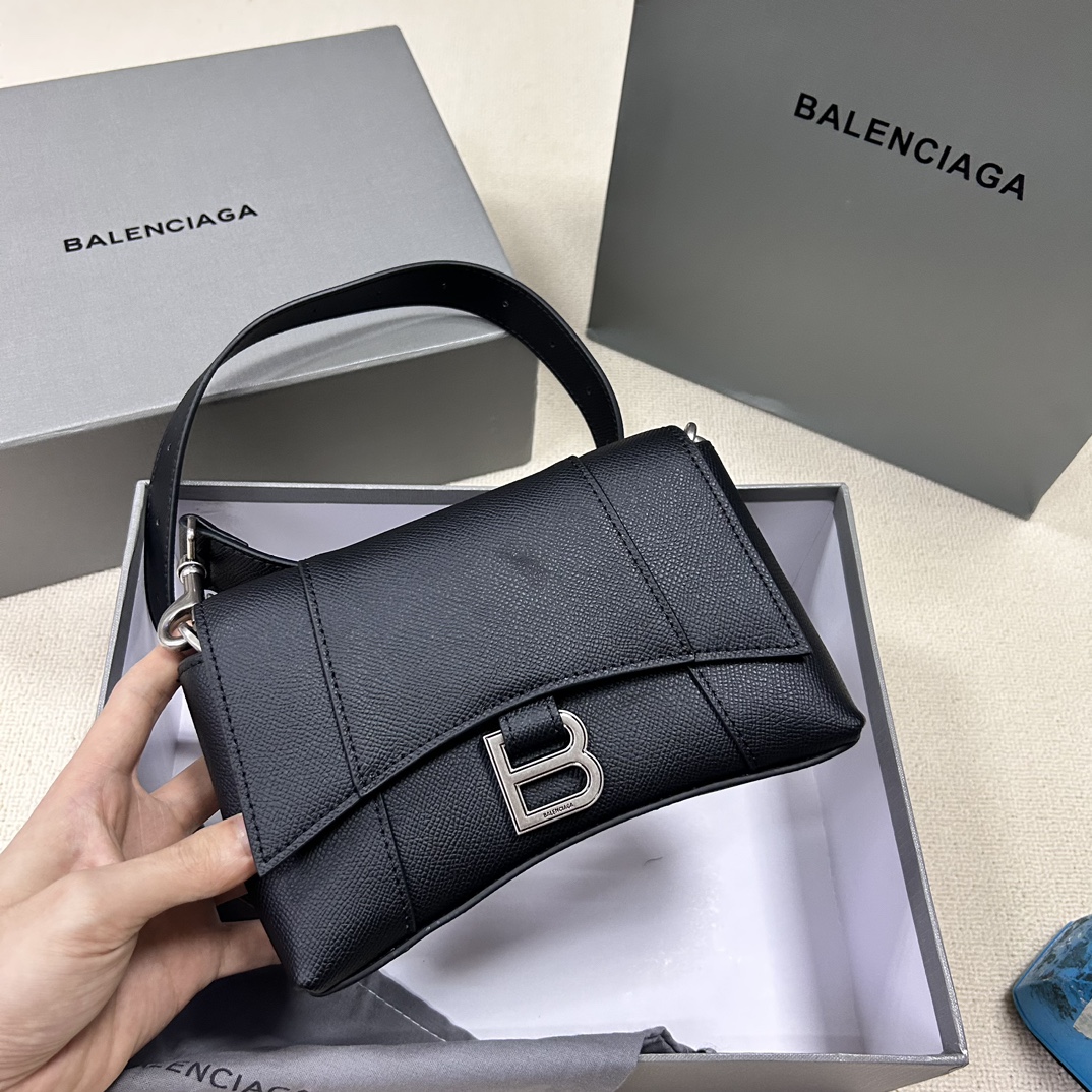 【Balenciaga】DOWNTOWN-MEN 21×15×7cm