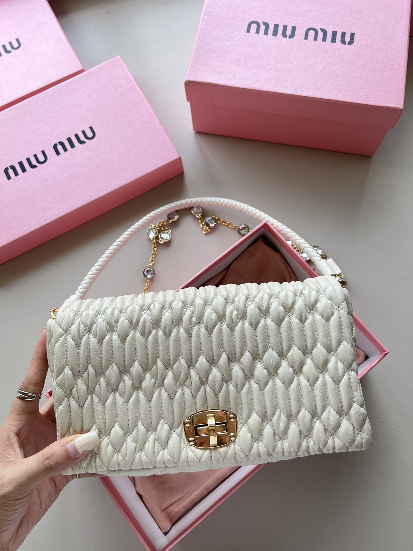 【MIUMIU】23-15-5cm