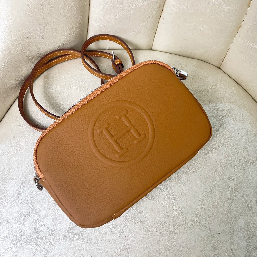 【Hermes 】Silk'in 19*12.5*5cm