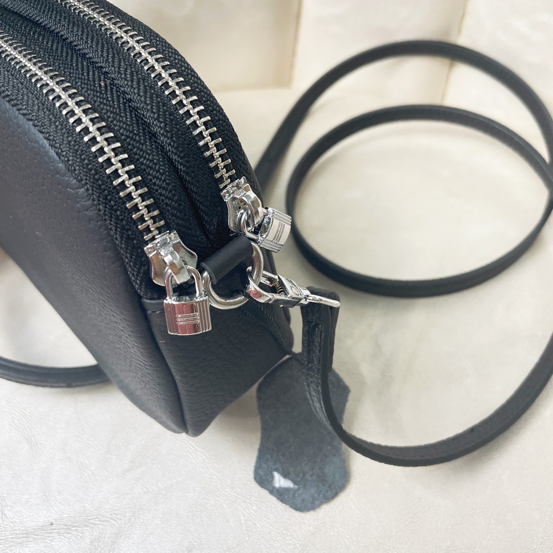 【Hermes 】Silk'in 19*12.5*5cm