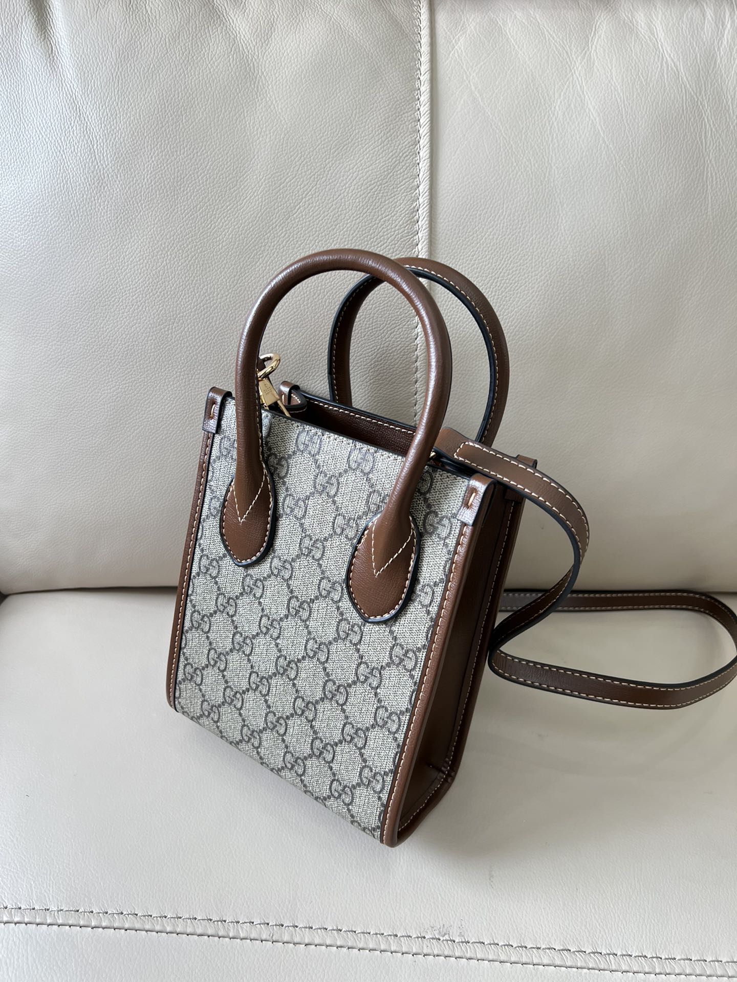 【GUCCI】18*14*5cm