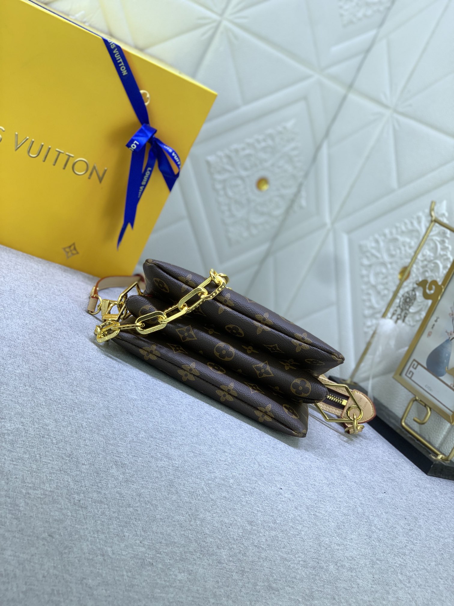 【LOUIS VUITTON】Coussin BB