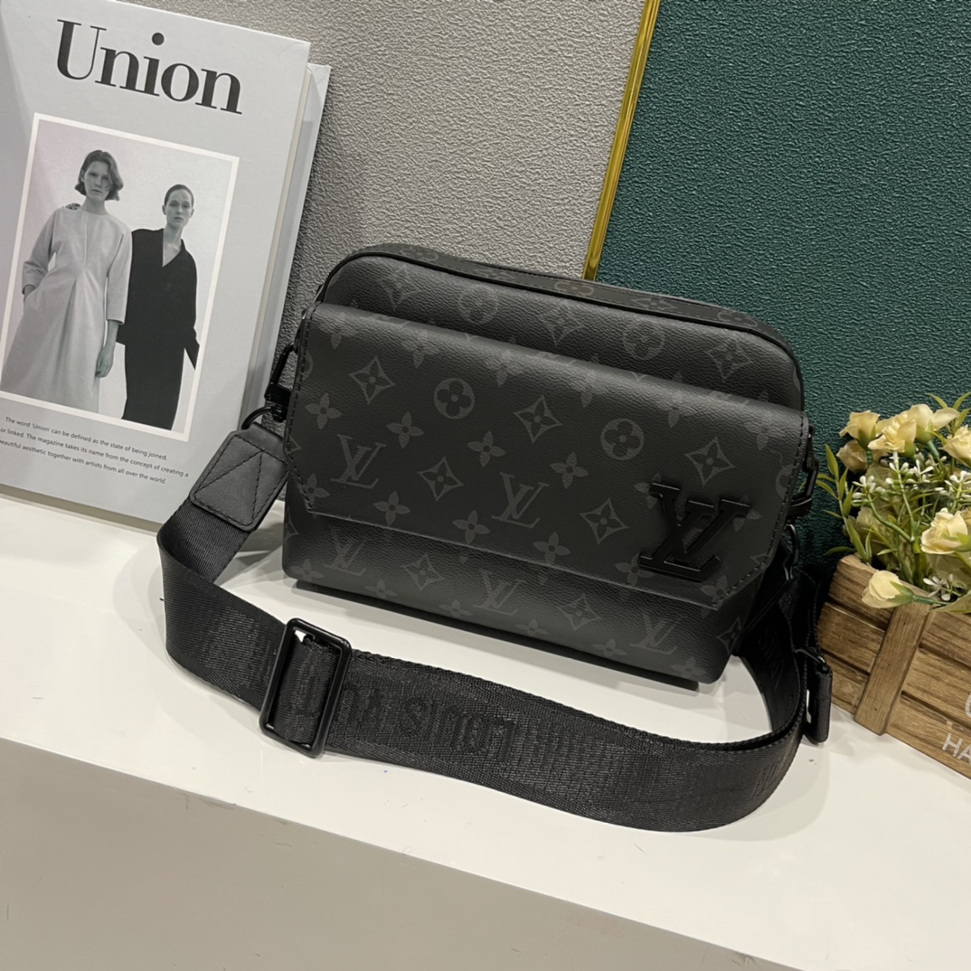 【LOUIS VUITTON】Fastline