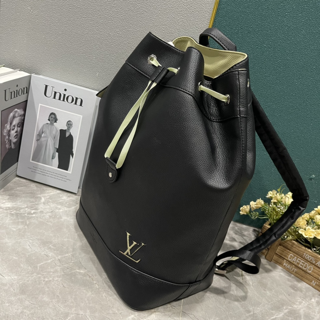 【LOUIS VUITTON】Gaston 33x54x20cm