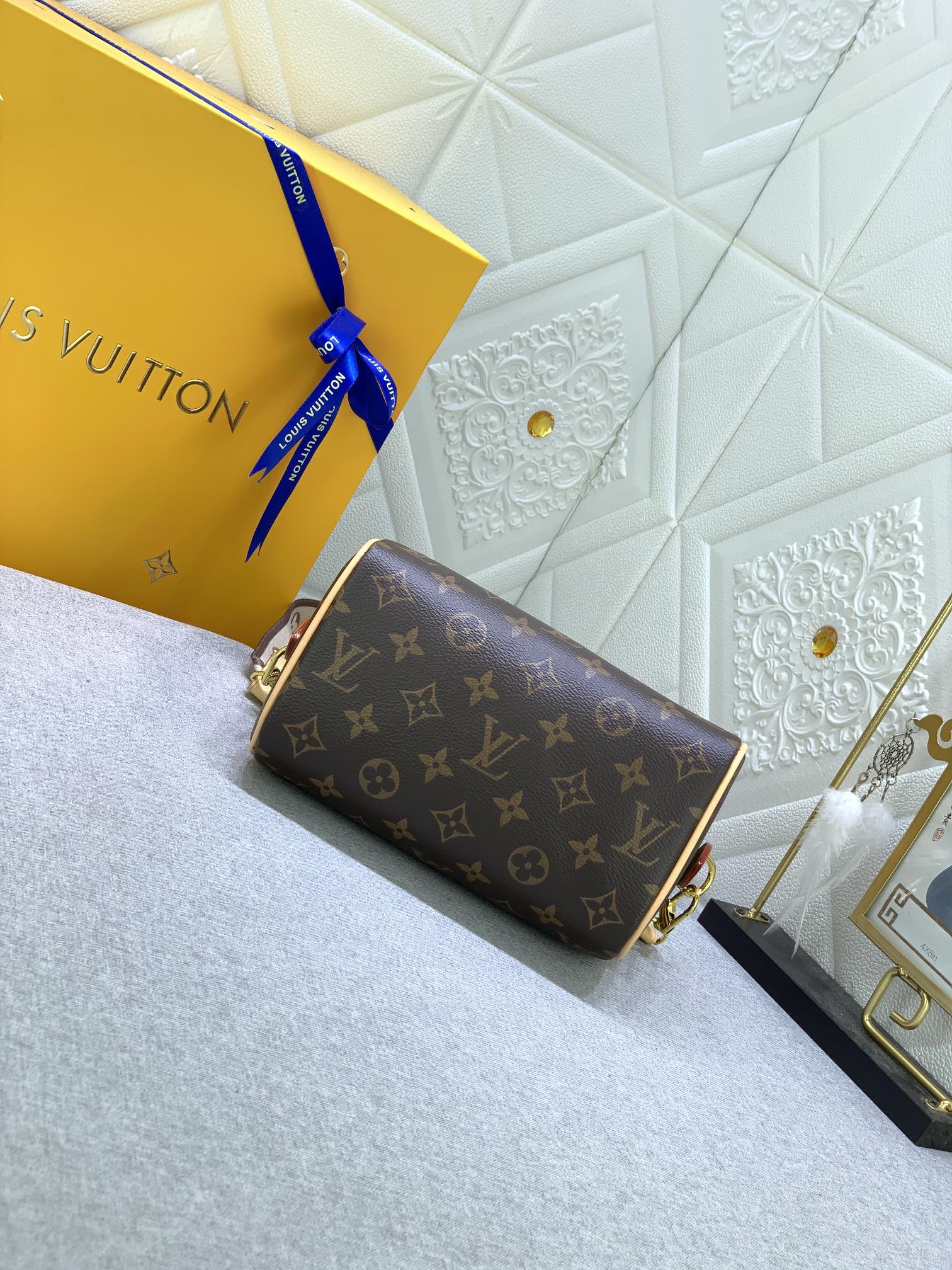【LOUIS VUITTON】Speedy Bandoulière 20