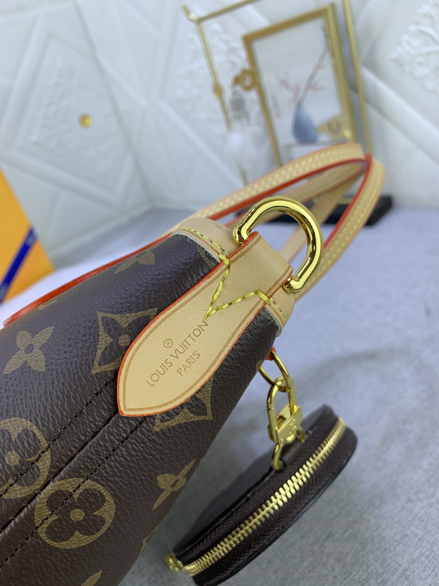 【LOUIS VUITTON】Neverfull BB 24x14x9cm