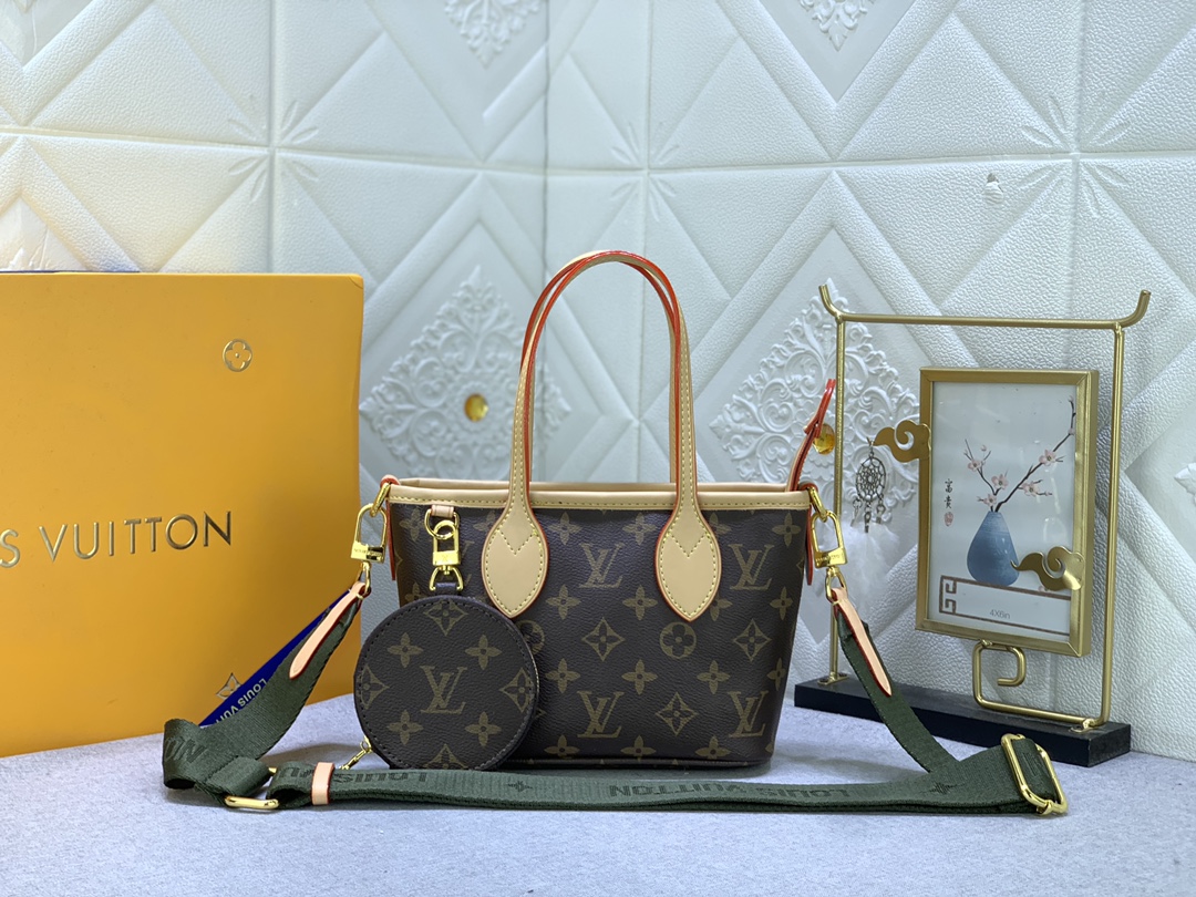 【LOUIS VUITTON】Neverfull BB 24x14x9cm
