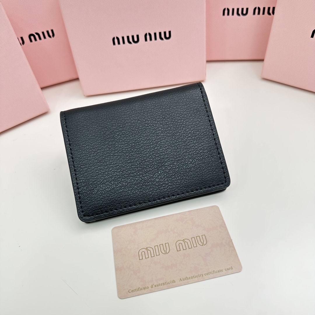 【MIUMIU】11.5*10*3CM