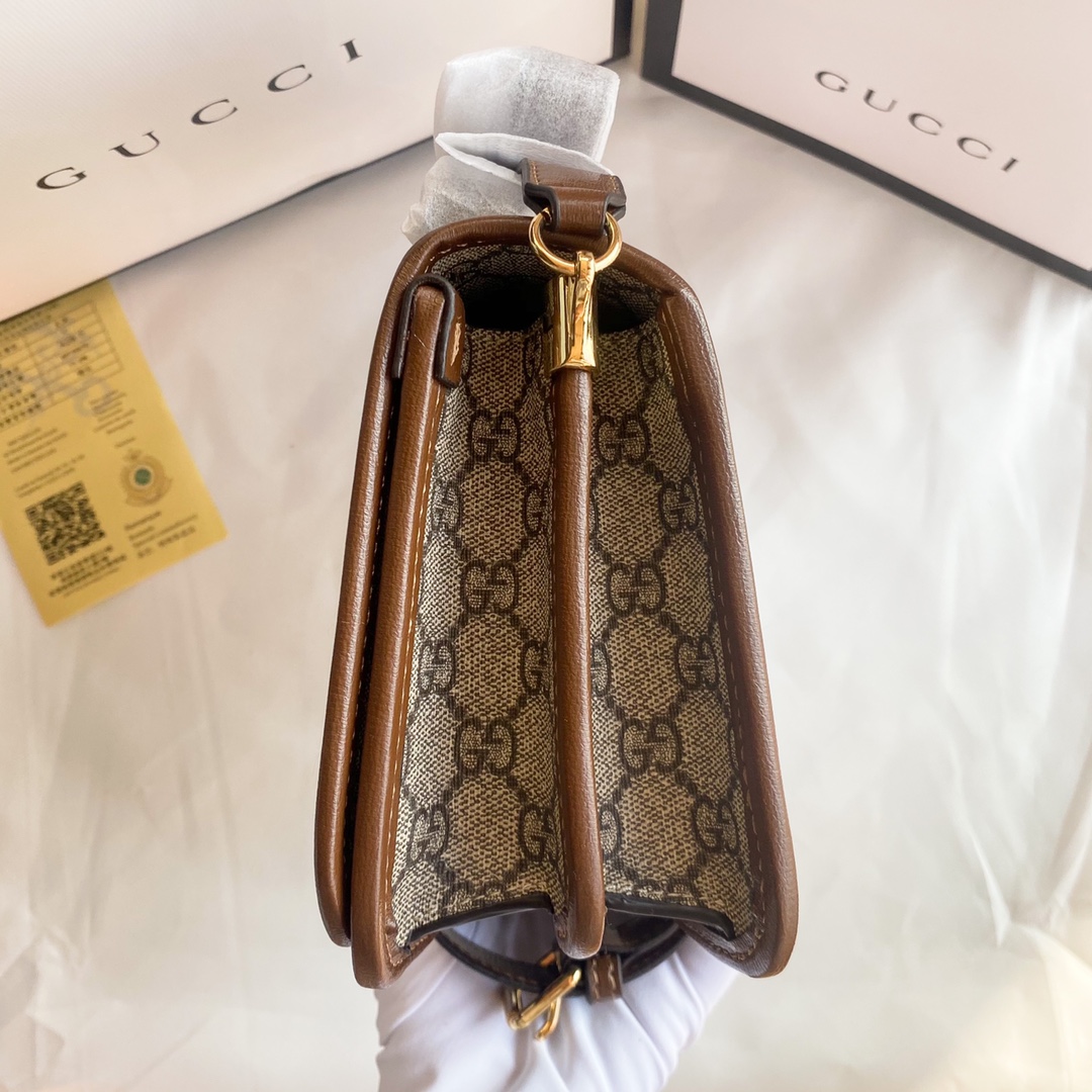 【GUCCI】20×17×8cm