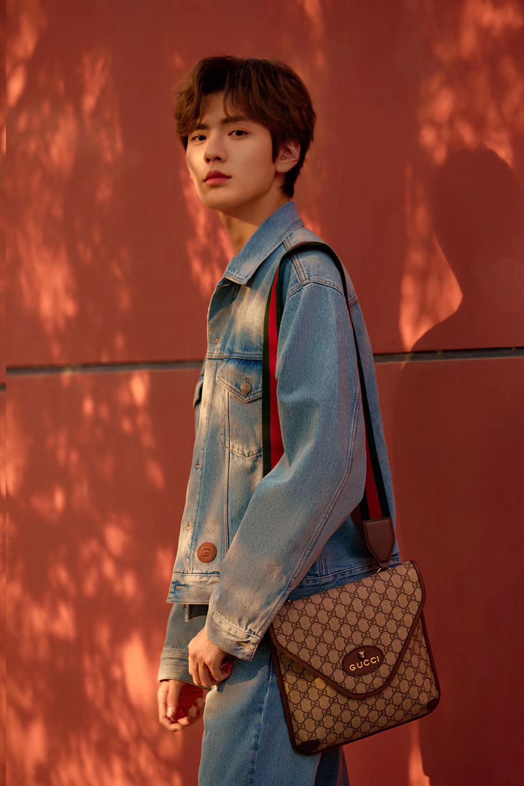 【GUCCI】26x26x5CM