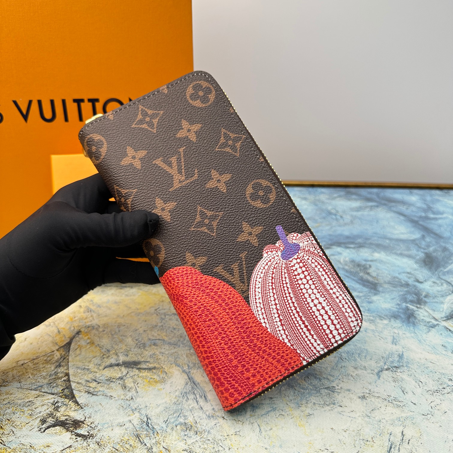 【LOUIS VUITTON】LV x YK Slender