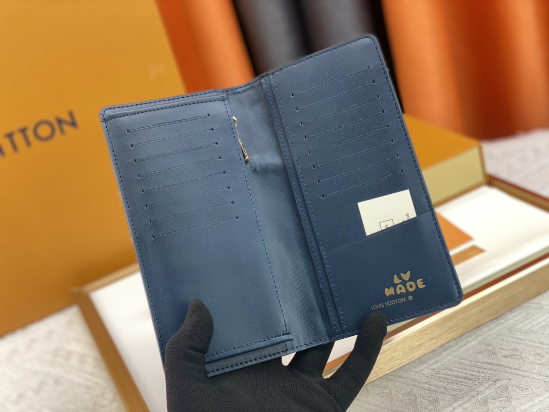 【LOUIS VUITTON】19x10*2CM