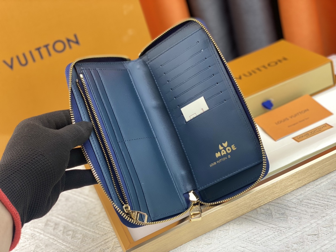 【LOUIS VUITTON】20x10*2CM