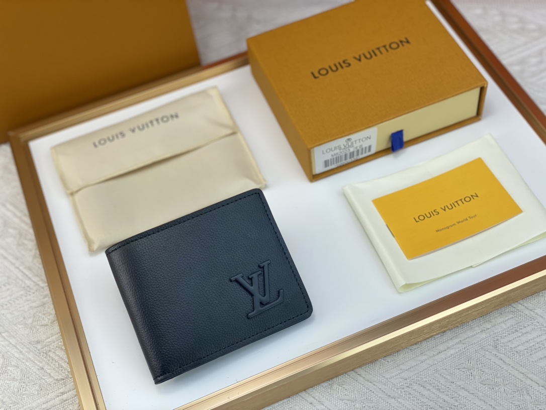 【LOUIS VUITTON】財布