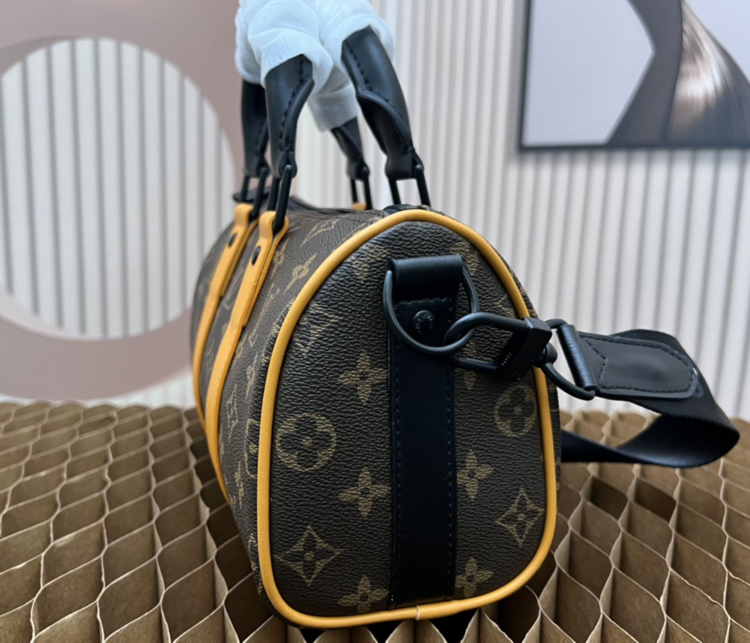 【LOUIS VUITTON】Keepall 25*15*11CM