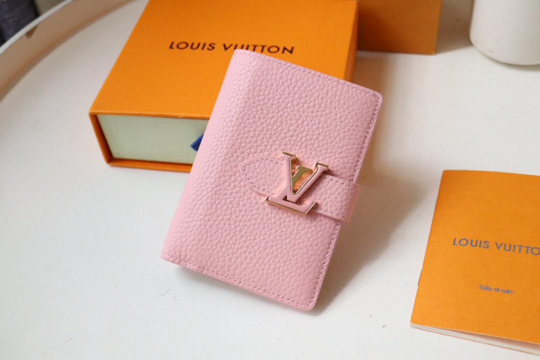 【LOUIS VUITTON】9 x 12 x2CM