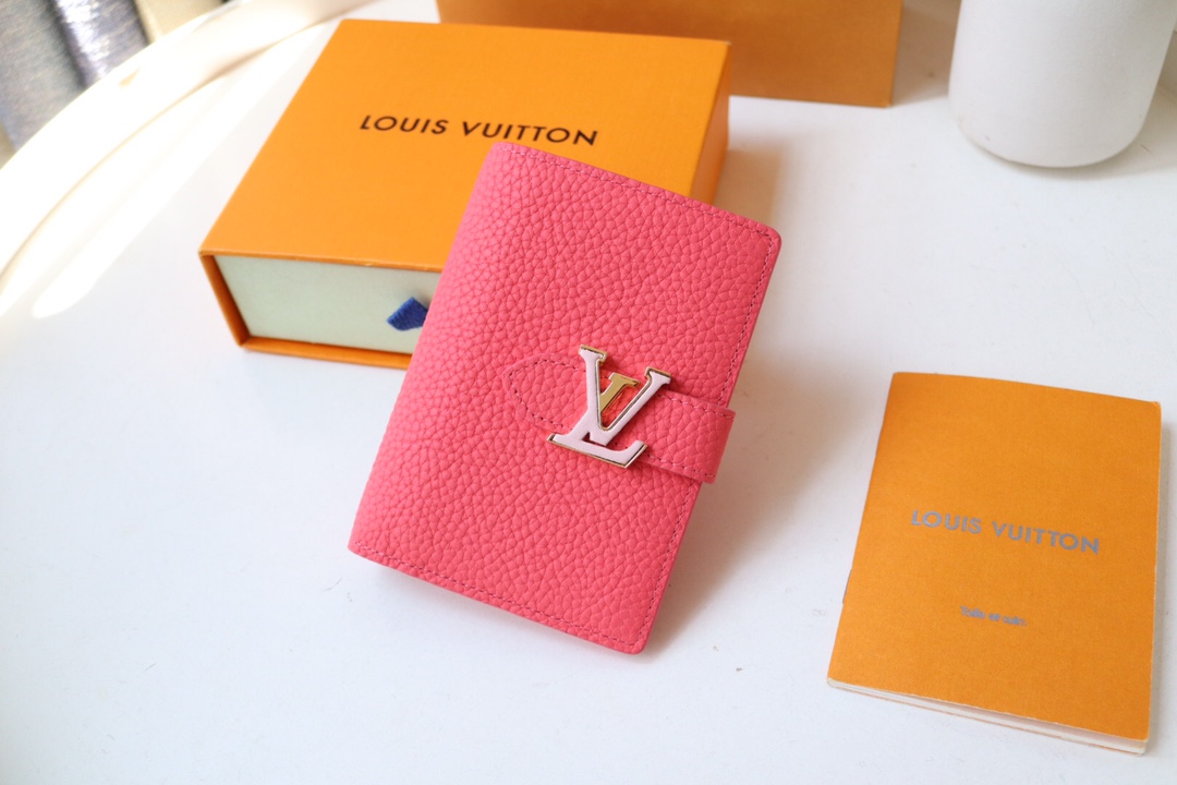 【LOUIS VUITTON】9 x 12 x2CM
