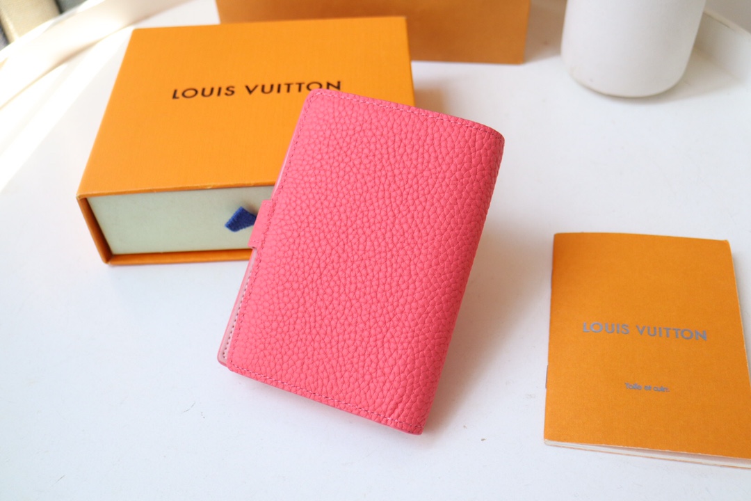 【LOUIS VUITTON】9 x 12 x2CM