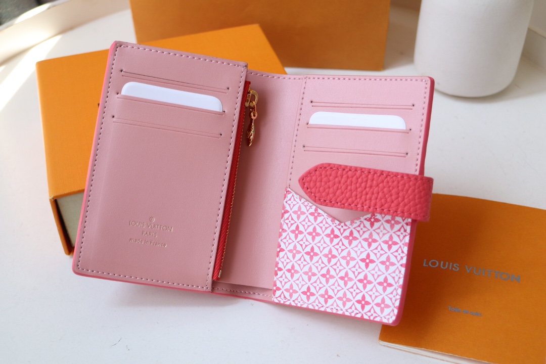 【LOUIS VUITTON】9 x 12 x2CM