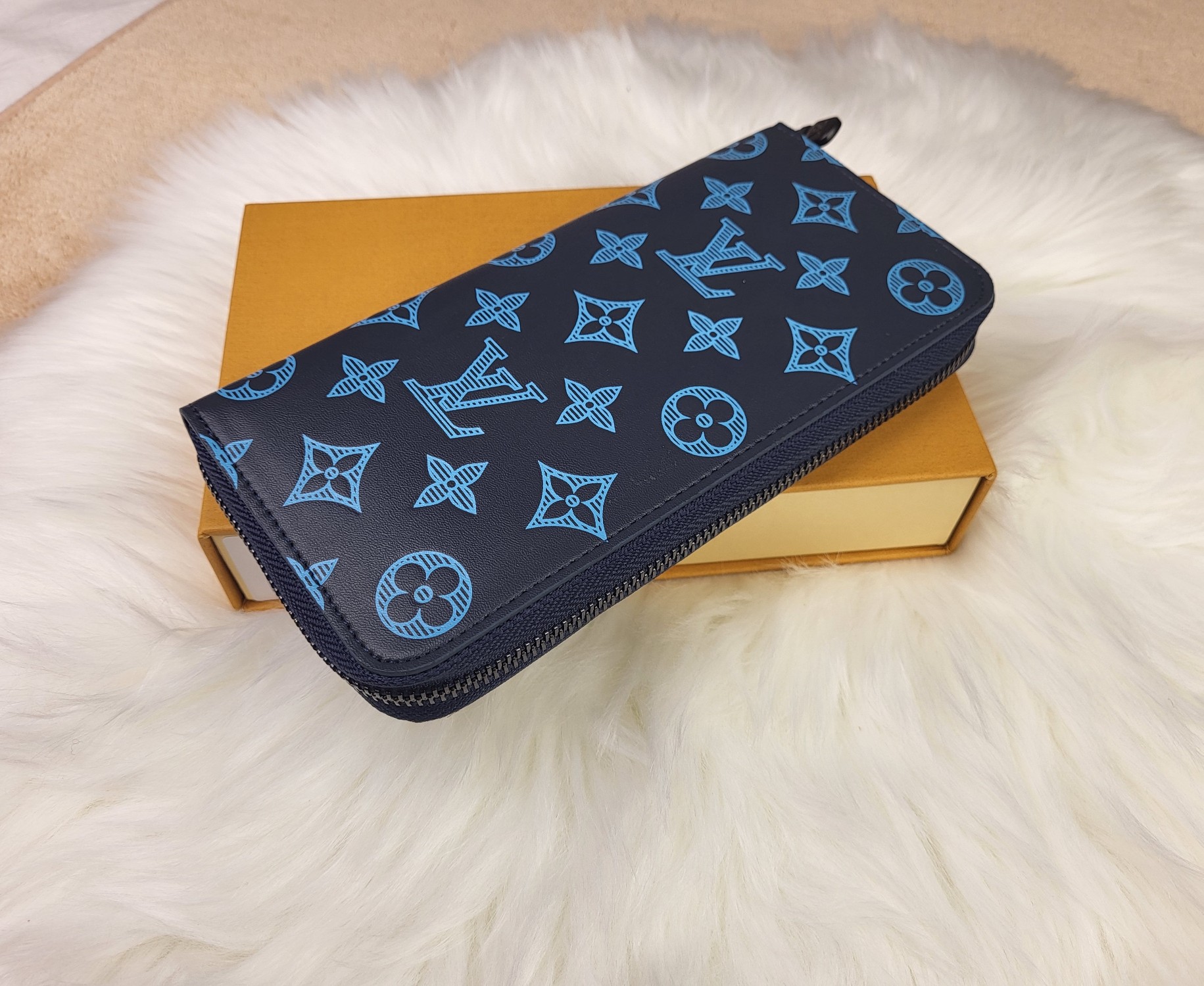 【LOUIS VUITTON】財布