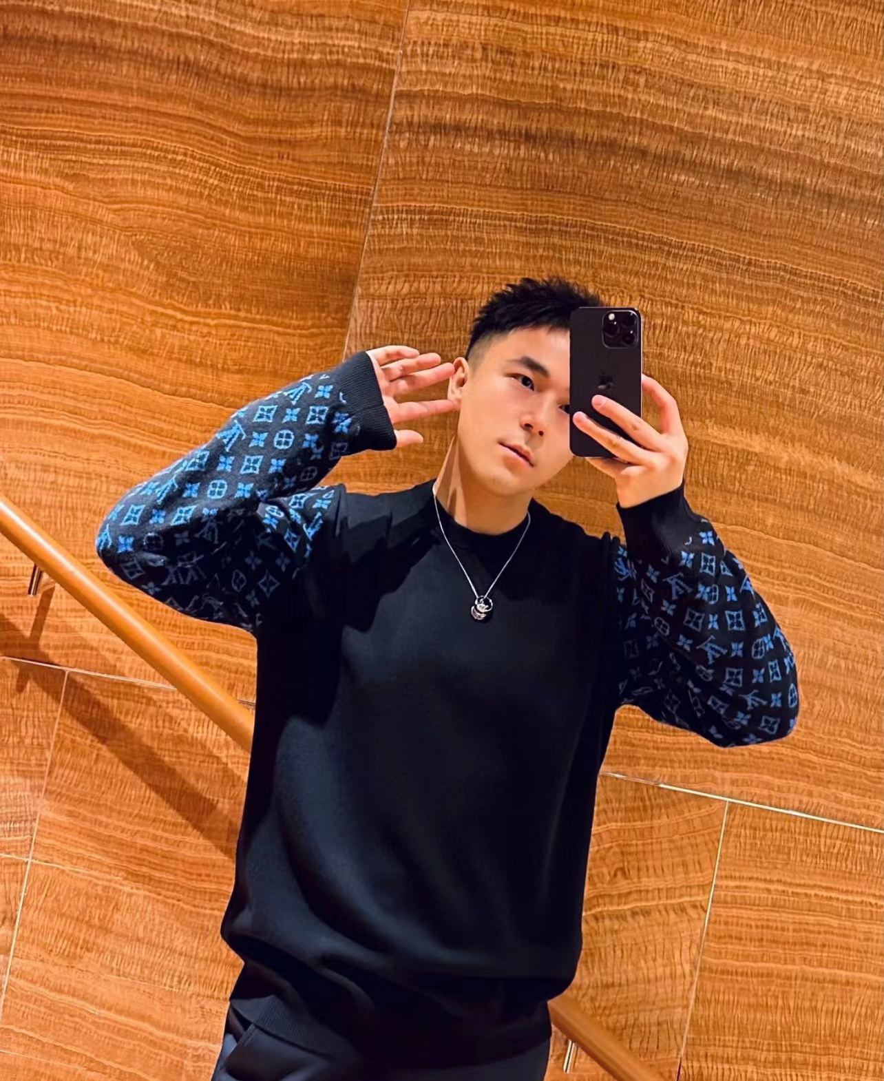 【セーター】LOUIS VUITTON XS-L