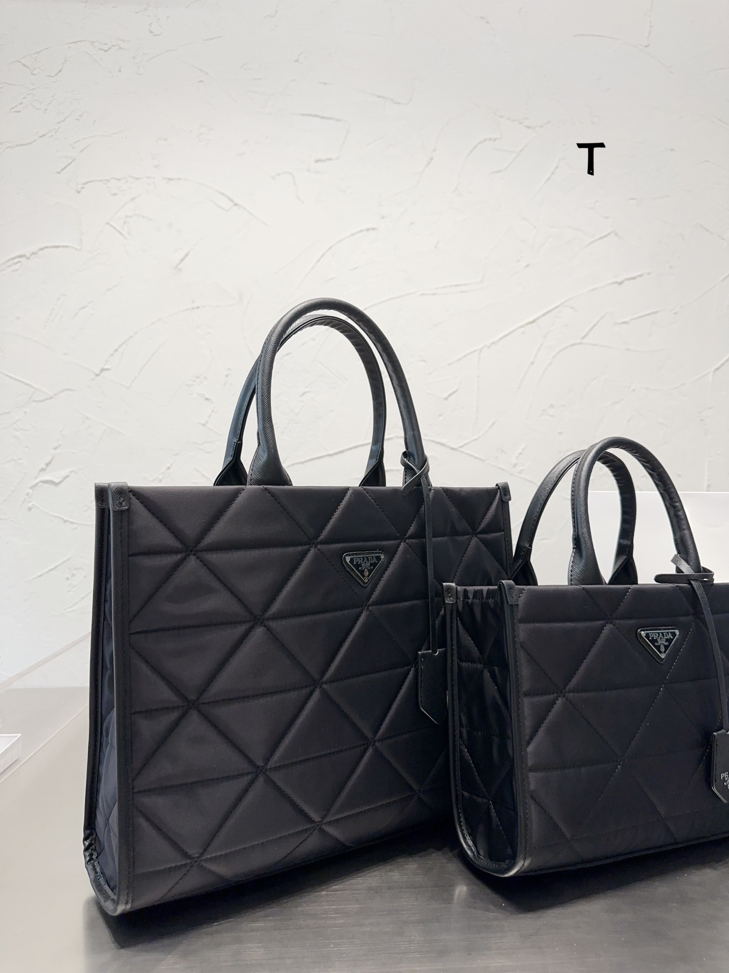 【PRADA】Tote  -2size