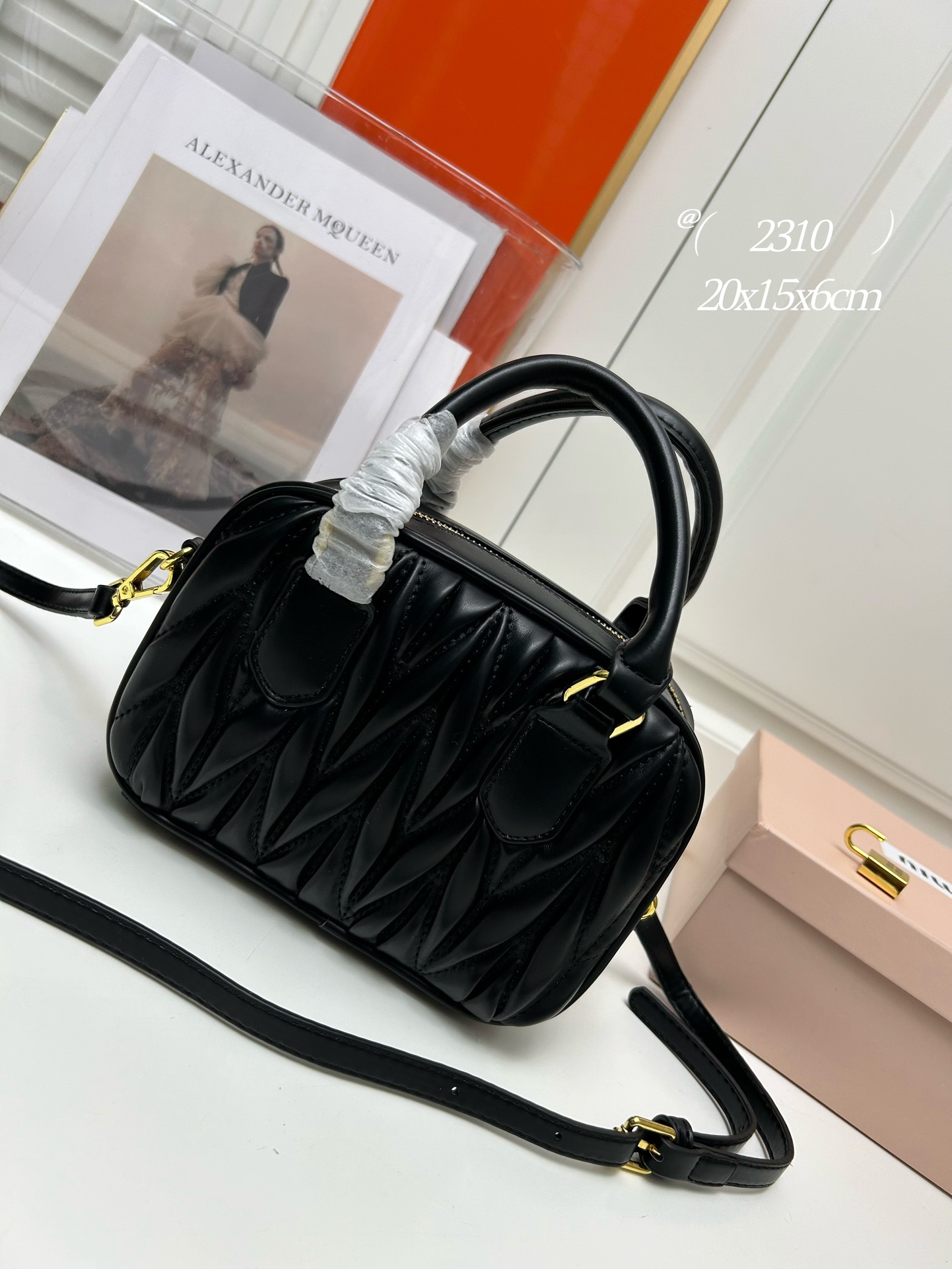 【MIUMIU】20x15x6cm