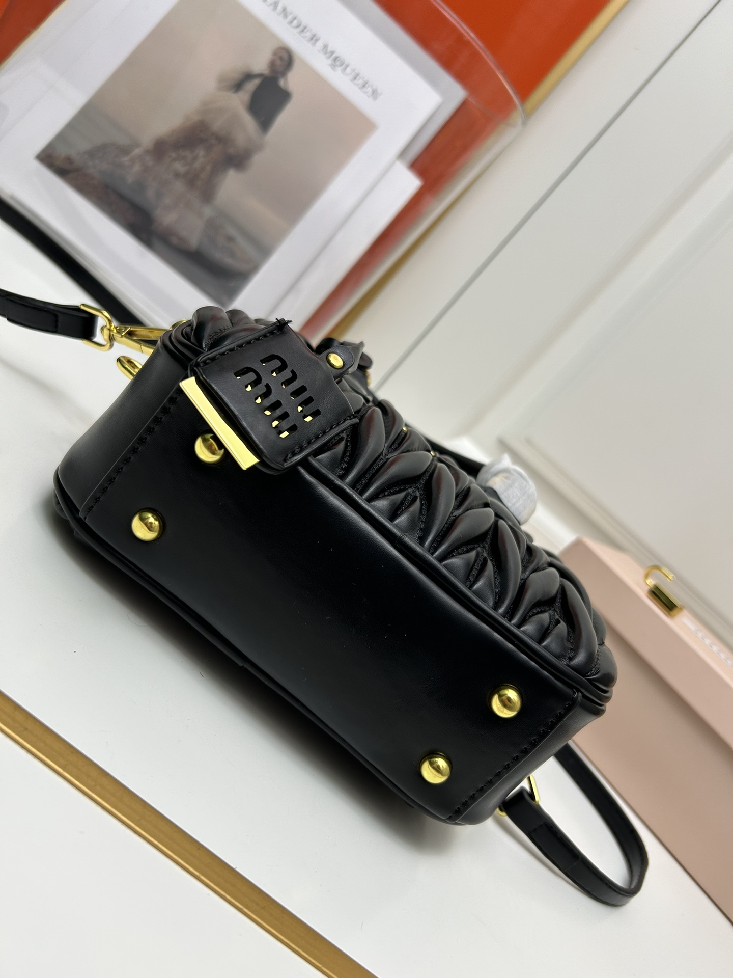 【MIUMIU】25x17x7cm