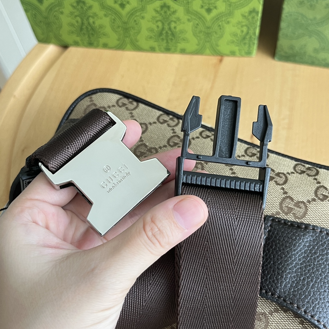 【GUCCI】22.5*15*4CM