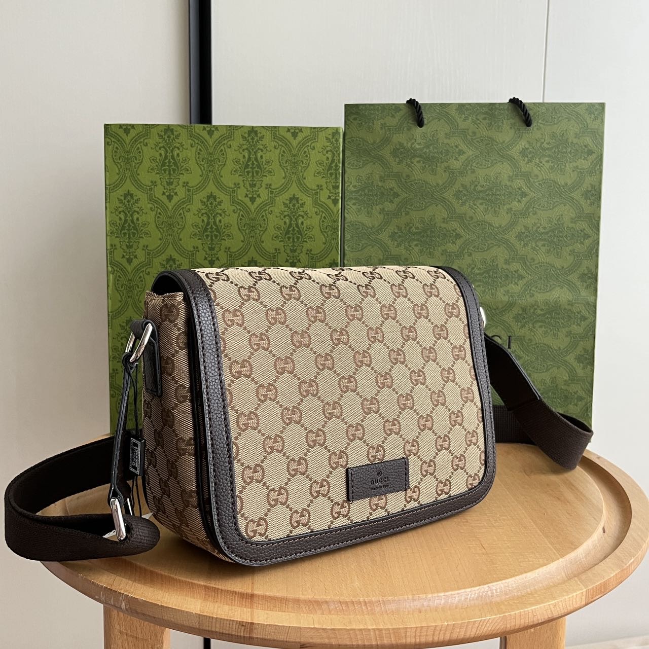 【GUCCI】28x20x9CM