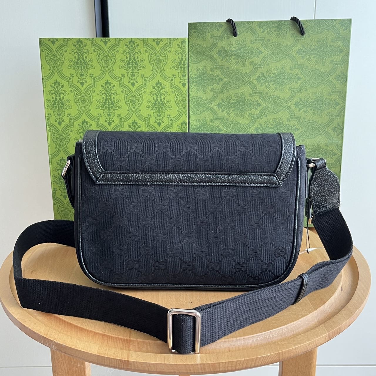 【GUCCI】28x20x9CM