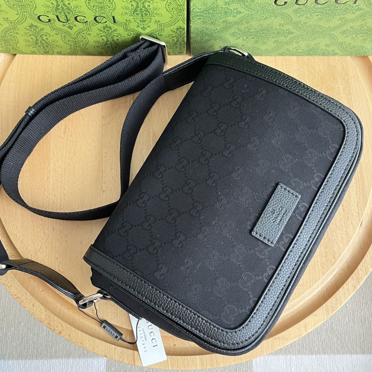 【GUCCI】28x20x9CM