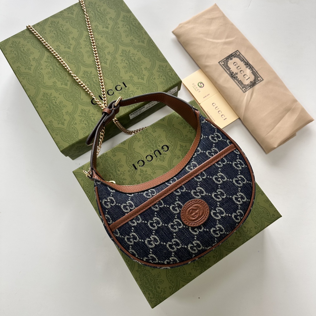 【GUCCI】W22xH12.5xD5 CM