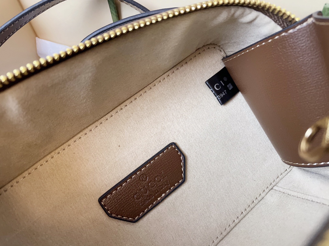 【GUCCI】19*13*8CM