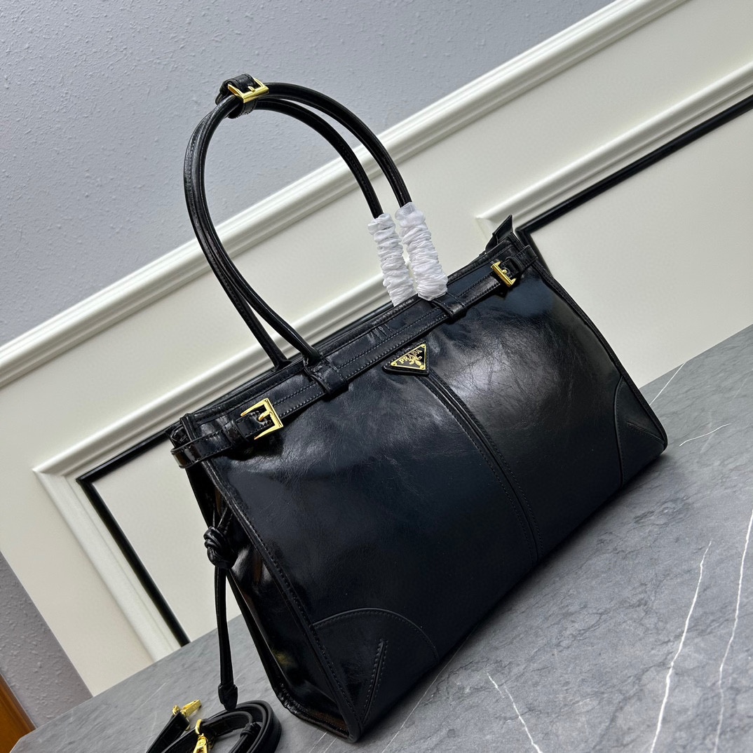 【PRADA】Solf lux