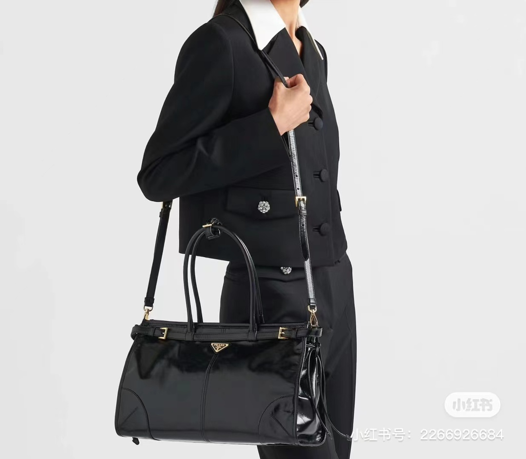 【PRADA】Solf lux