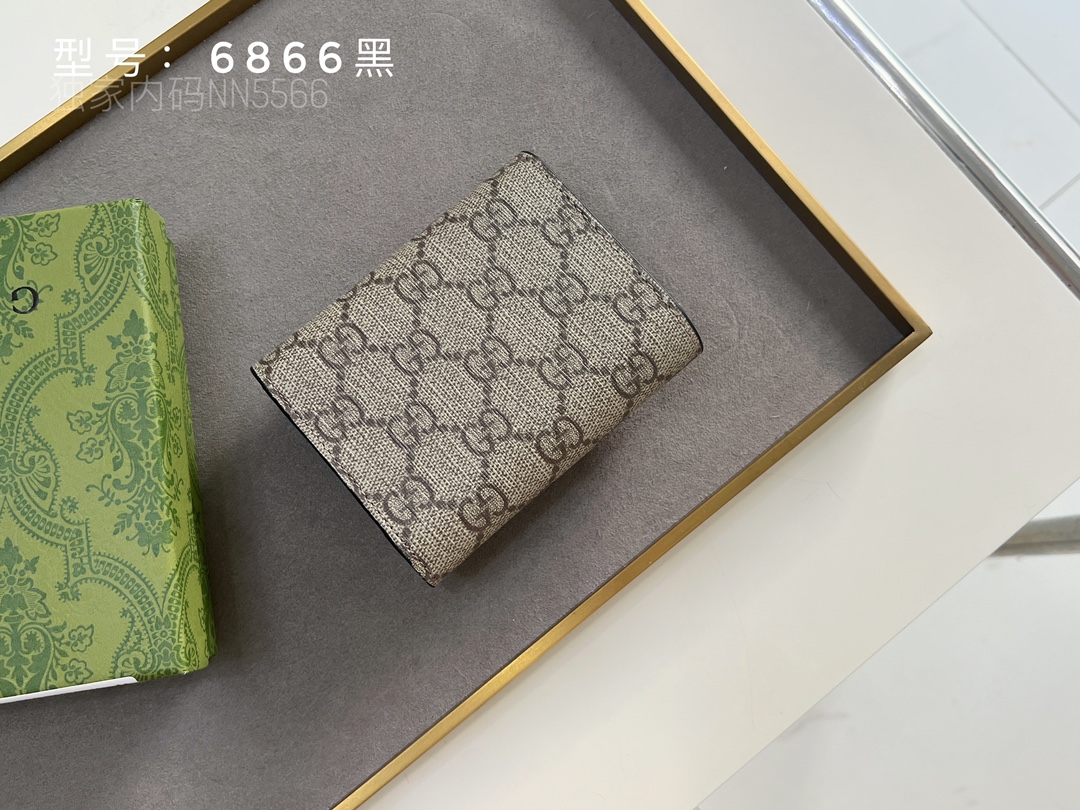 【GUCCI】11.5x10x3CM
