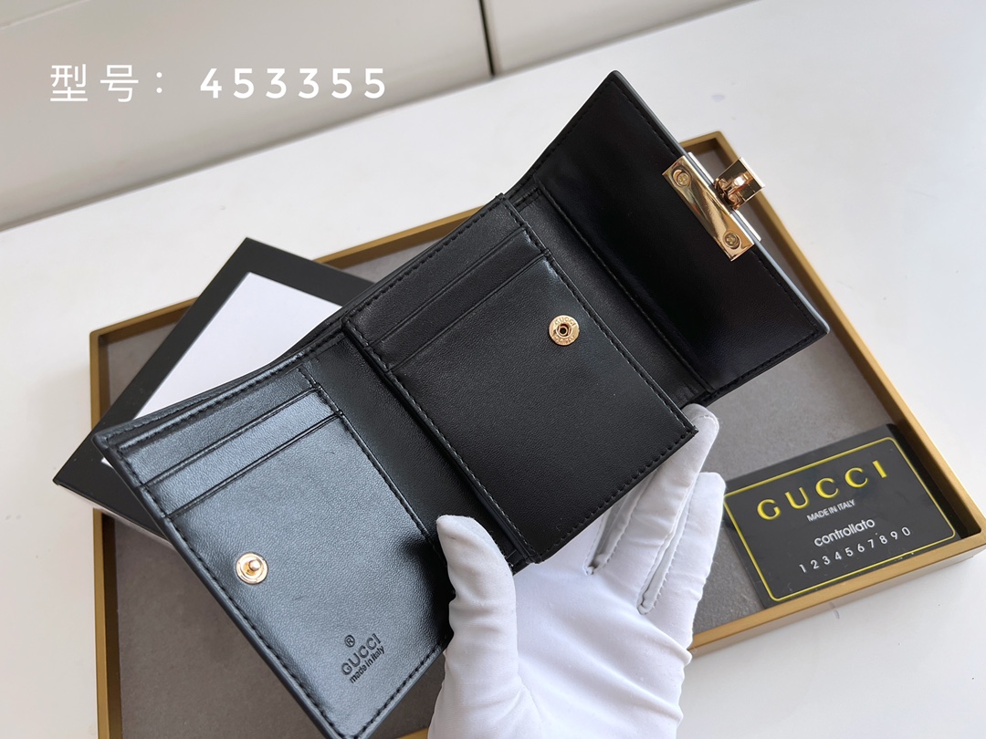 【GUCCI】11.5x10x2CM