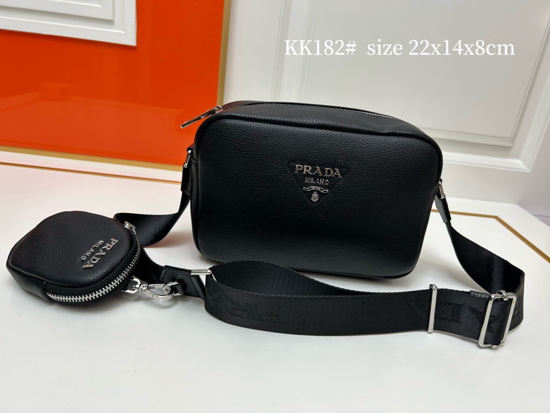 【PRADA】22*14*8CM