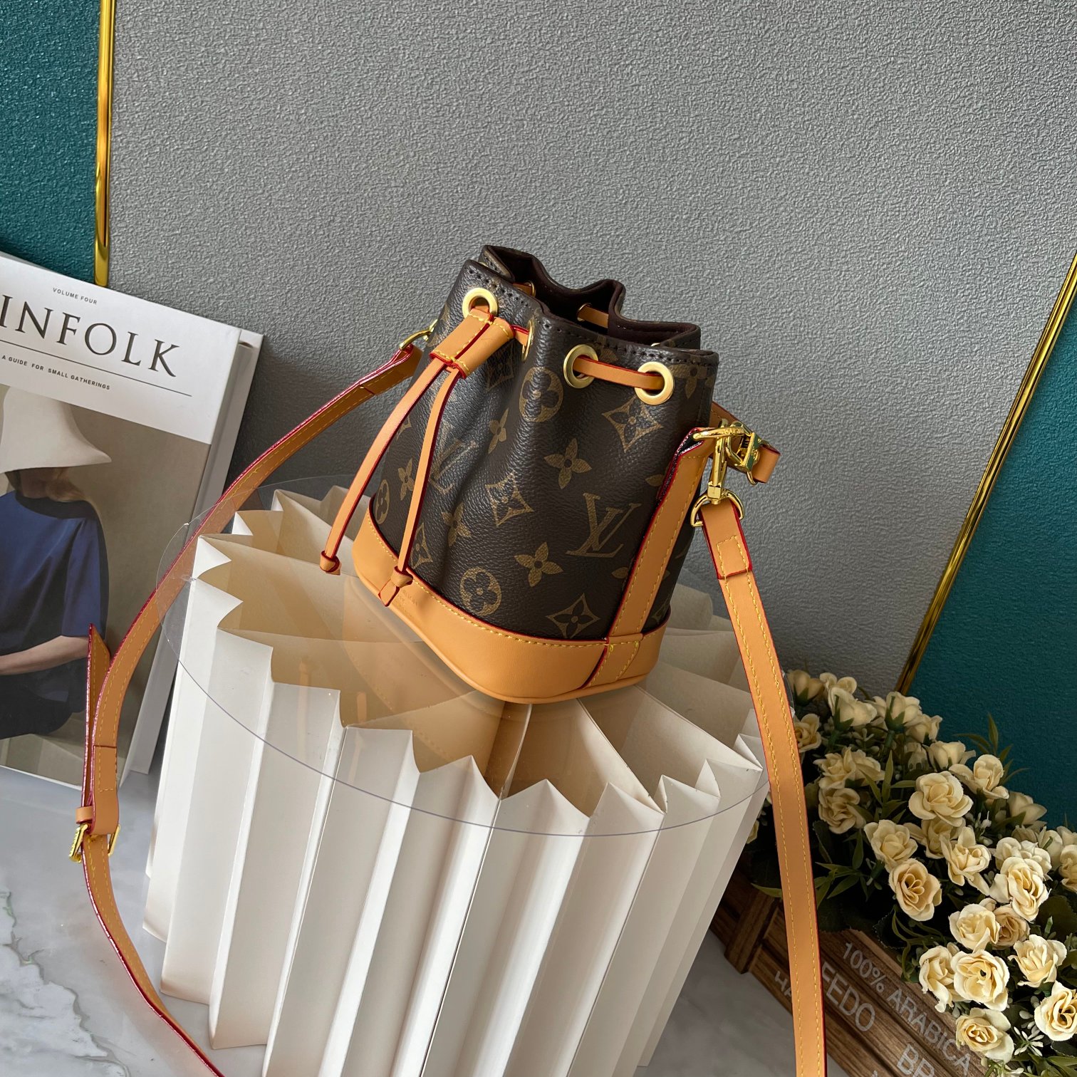 【LOUIS VUITTON】Nano Noé 13.0 x 16.0 x 10.0 CM