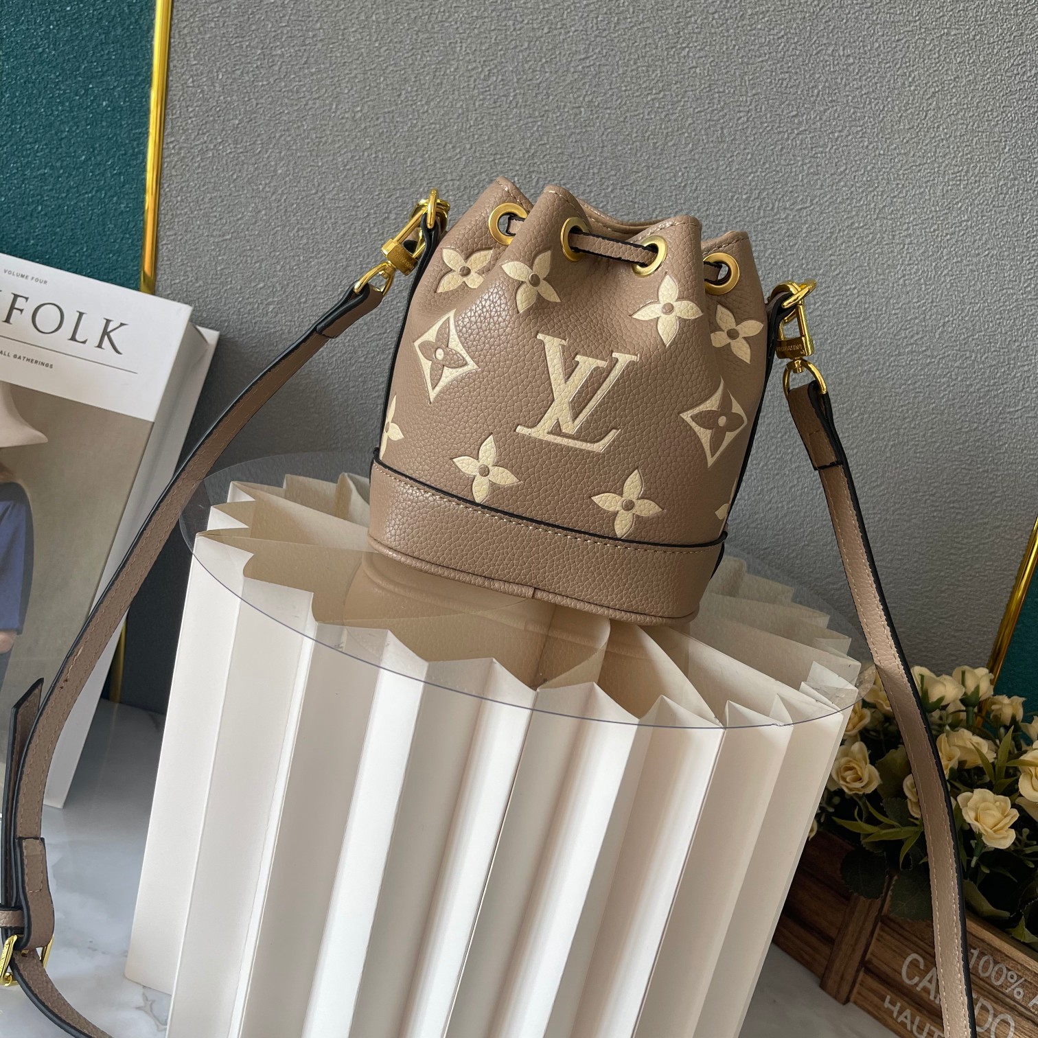【LOUIS VUITTON】Nano Noé 13.0 x 16.0 x 10.0 CM